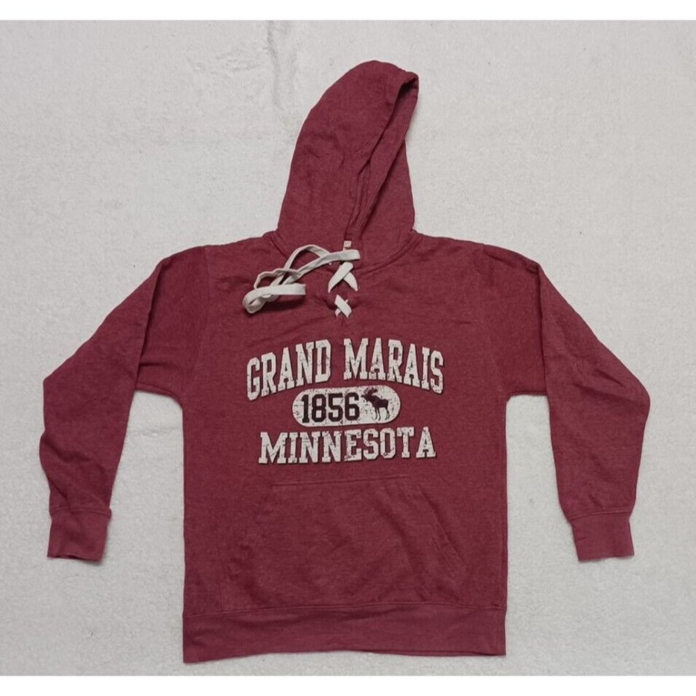 Retrovision Apparel Men's Grand Marais, Minnesota Red Pullover Hoodie Sz S